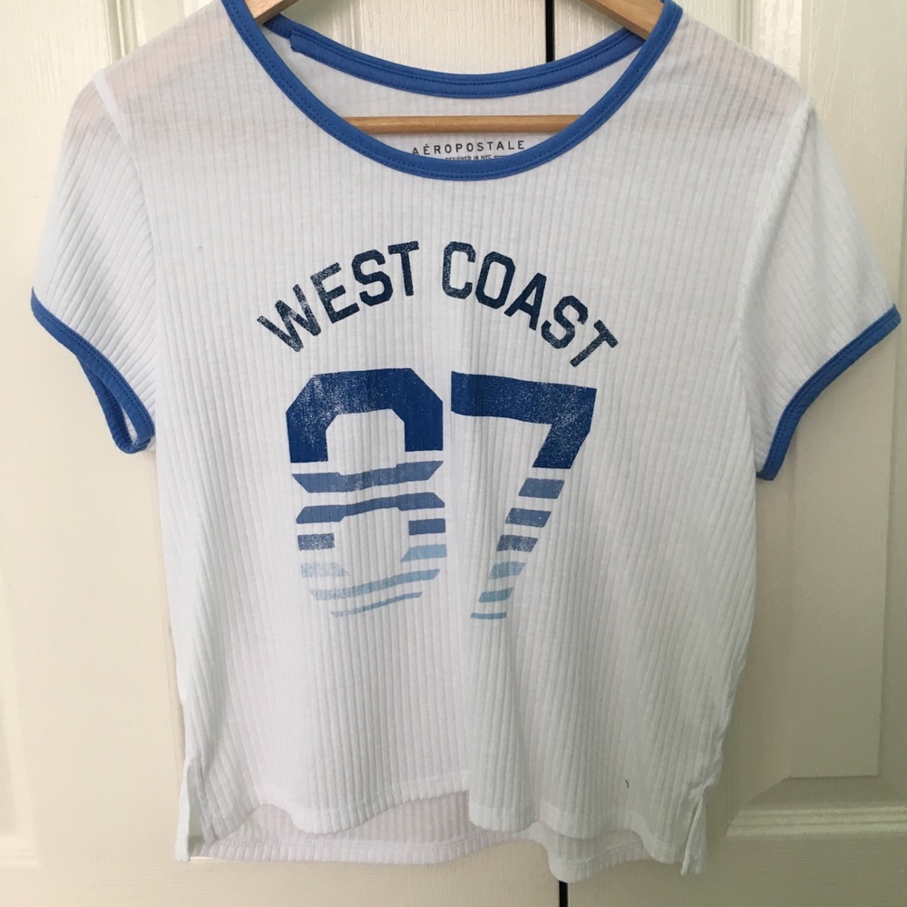 NWOT Aeropostale graphic tee